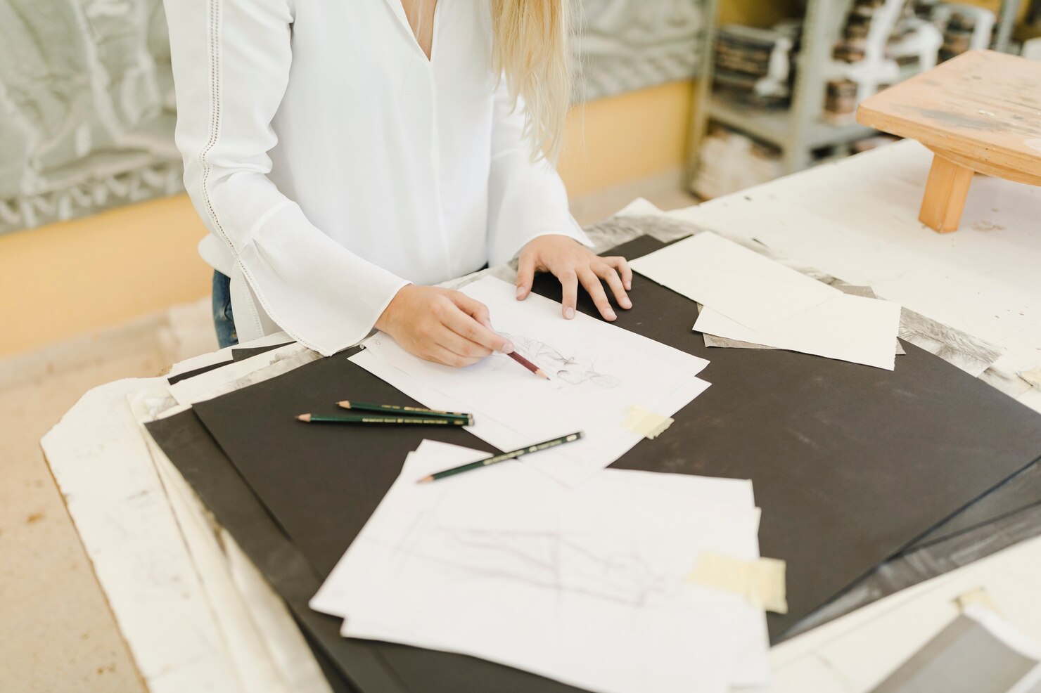 Small MOQ Clothing Manufacturers for Startups